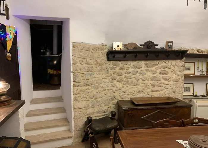 Il Carpino Historic Luxury Home