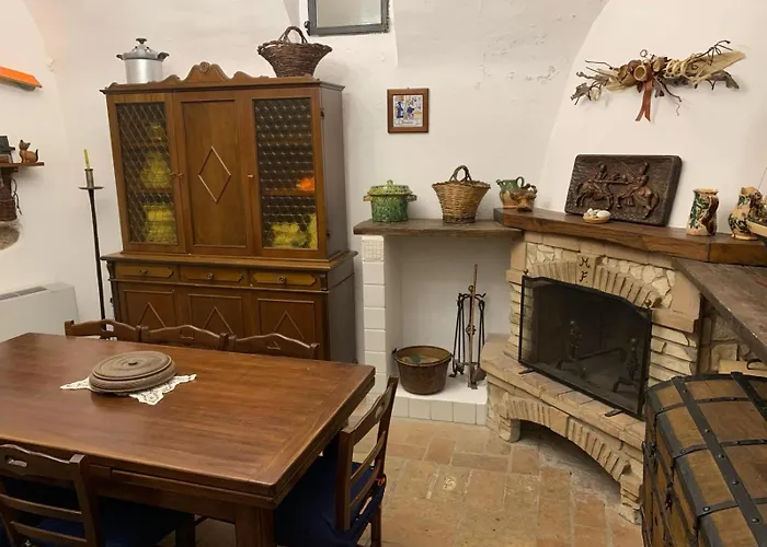 Il Carpino Historic Luxury Home